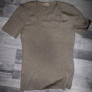 Michael Kors Women’s Italian Yarn Shirt Size: M